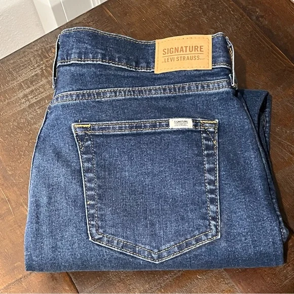 Levi’s Heritage Boyfriend Denim Jeans Women’s Size 8 Cuffed Summer Streetwear - Picture 13 of 13